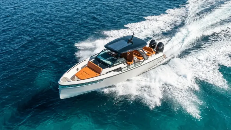 POSEIDON, a 11m Saxdor 320 GTO for up to 8 passengers in Paros