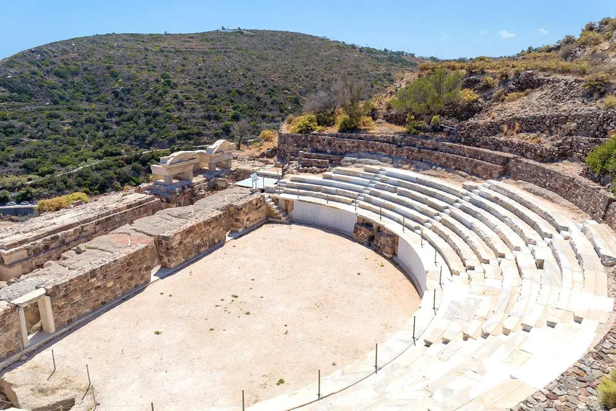 Discover The Beauty Of Milos Island - Destination Spotlights guide content