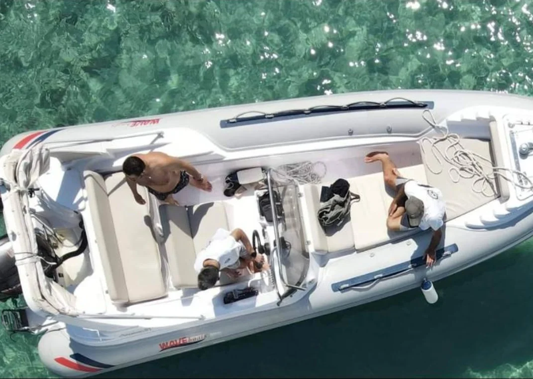 WAVE (Wave 6.50m R.I.B.) - RIB for rent in Milos, Cyclades, Greece - photo 4 of 5