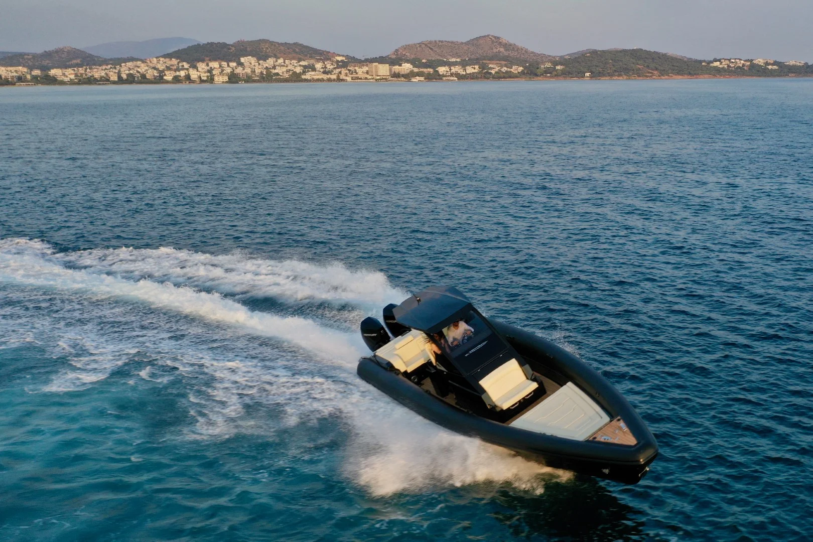 BUMBLEBEE, a 13m Technohull for up to 10 passengers in Milos