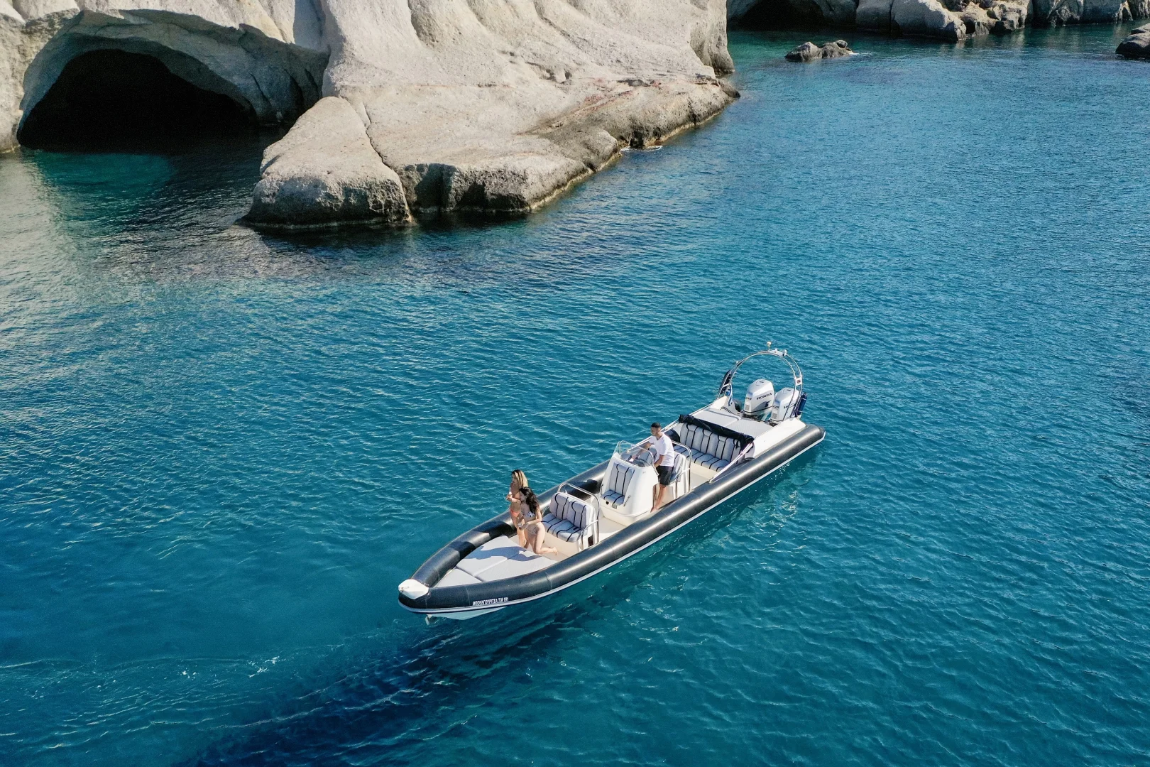 WAVERIDER (Cobra 38) - RIB for rent in Milos, Cyclades, Greece - photo 4 of 10