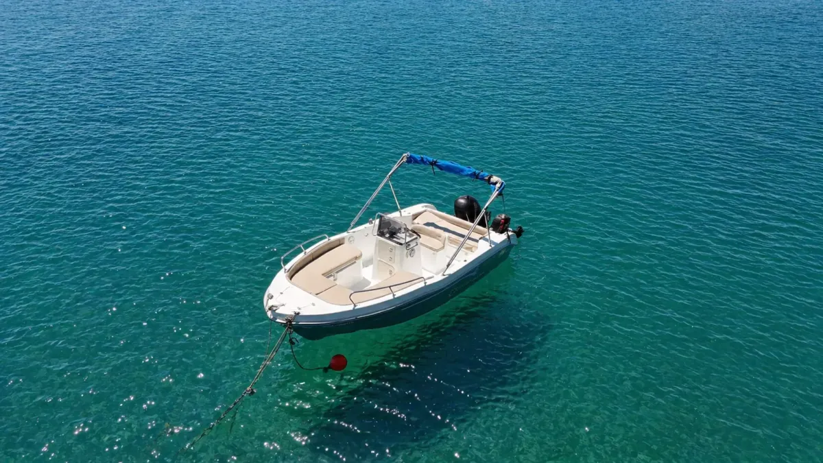 CRYSTAL 50HP (Crystal 50hp) - Motor Boat for rent in Milos, Cyclades, Greece - photo 3 of 5