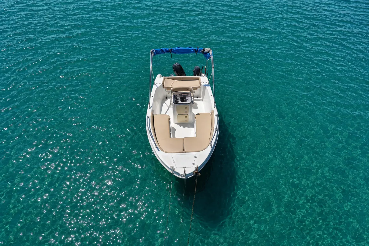 CRYSTAL 50HP (Crystal 50hp) - Motor Boat for rent in Milos, Cyclades, Greece - photo 5 of 5