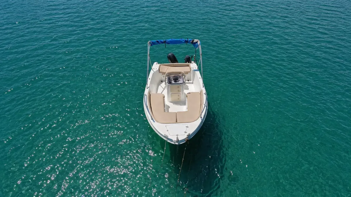 CRYSTAL 30HP (Crystal 30hp) - Motor Boat for rent in Milos, Cyclades, Greece - photo 2 of 6