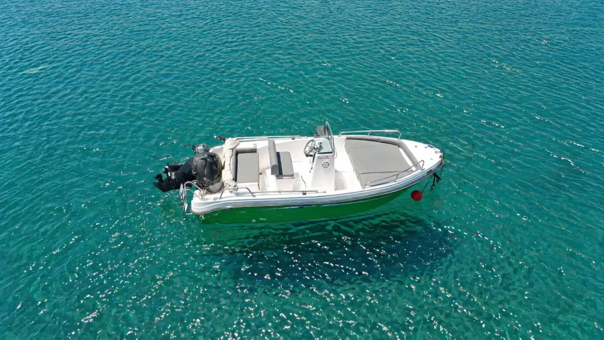 CRYSTAL 30HP (Crystal 30hp) - Motor Boat for rent in Milos, Cyclades, Greece - photo 4 of 6