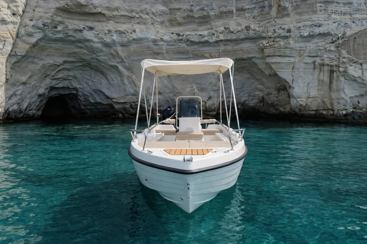 ILIRIANA - MIA (Assos 4.50) - Motor Boat for rent in Milos, Cyclades, Greece - photo 2 of 5