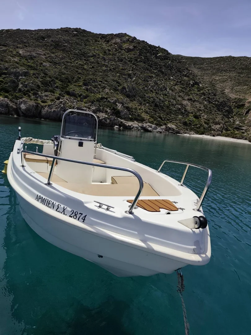 ARBEN (Karel V 160) - Motor Boat for rent in Milos, Cyclades, Greece - photo 2 of 5