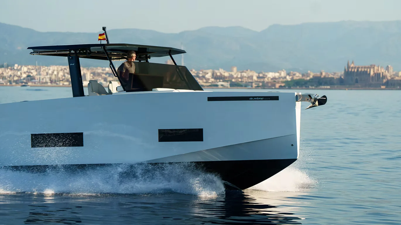 MAIA ("Maia" De Antonio D42) - Yacht for rent in Milos, Cyclades, Greece - photo 5 of 8