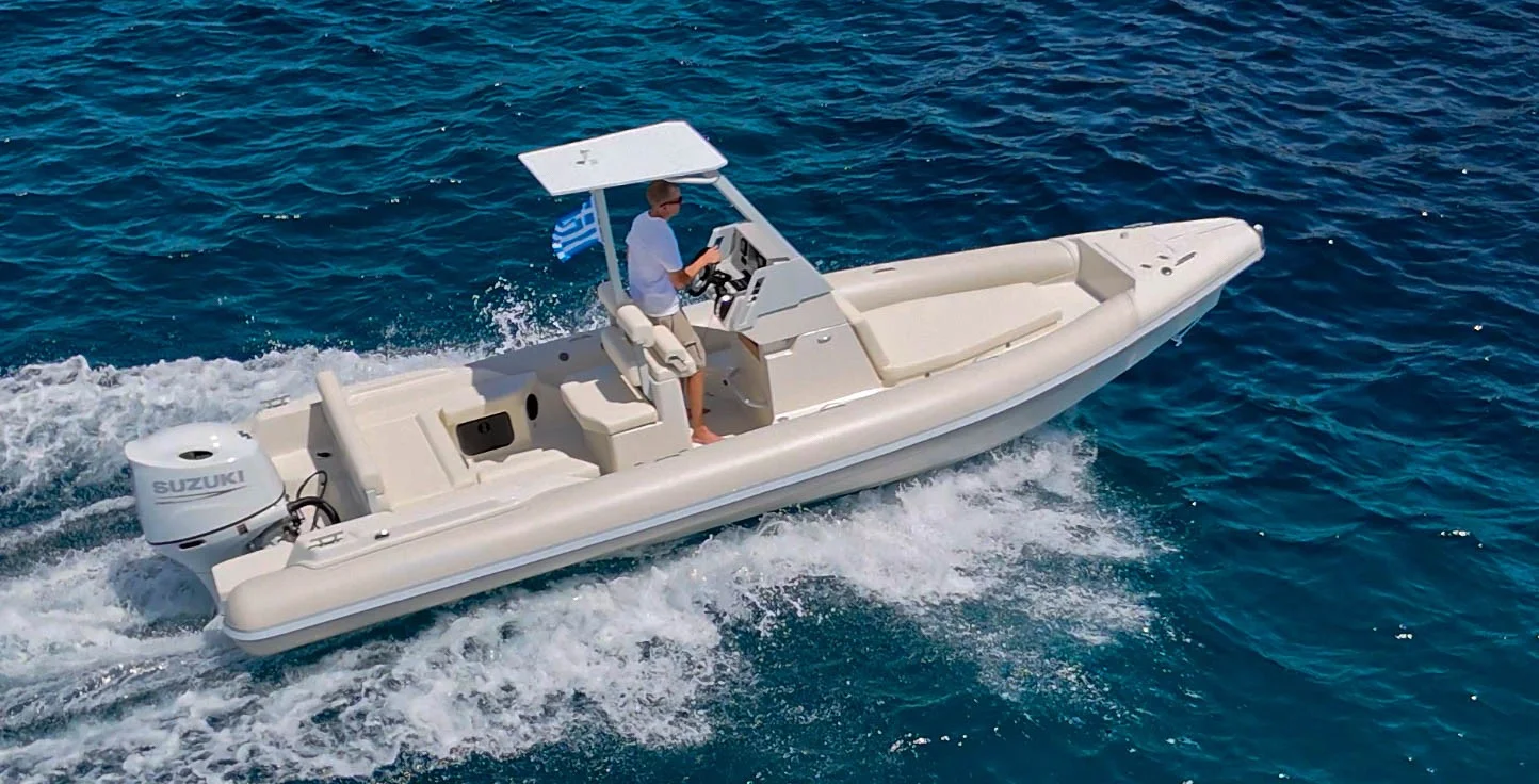 NERO (A7 Pro - Oceanic Pro) - RIB for rent in Milos, Cyclades, Greece - photo 3 of 5