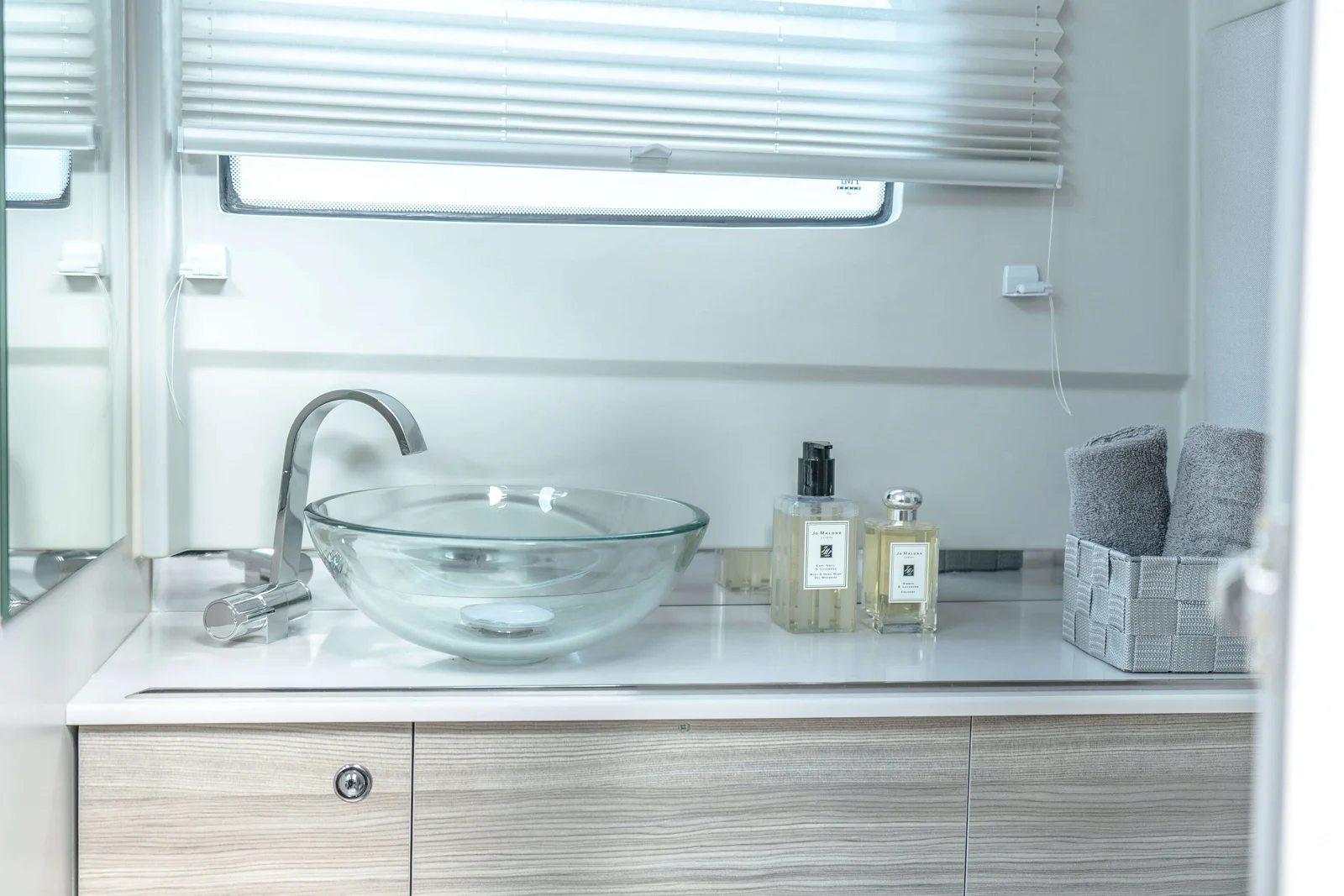 Private boat transfer from Paros to Naxos