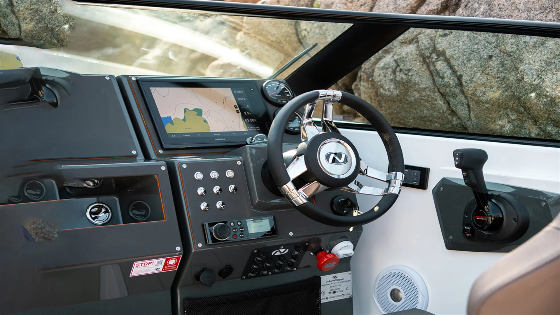 IRIS, a 7.4m Nordkapp Avant 705 for up to 6 passengers in Paros