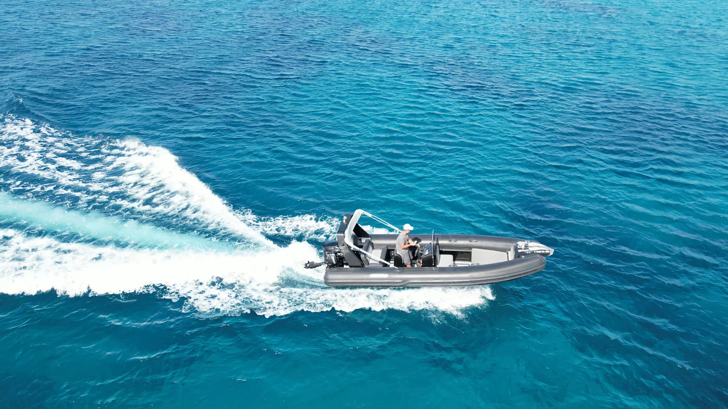 TRITON (Mostro Offshore 621) - RIB for rent in Milos, Cyclades, Greece - photo 11 of 11