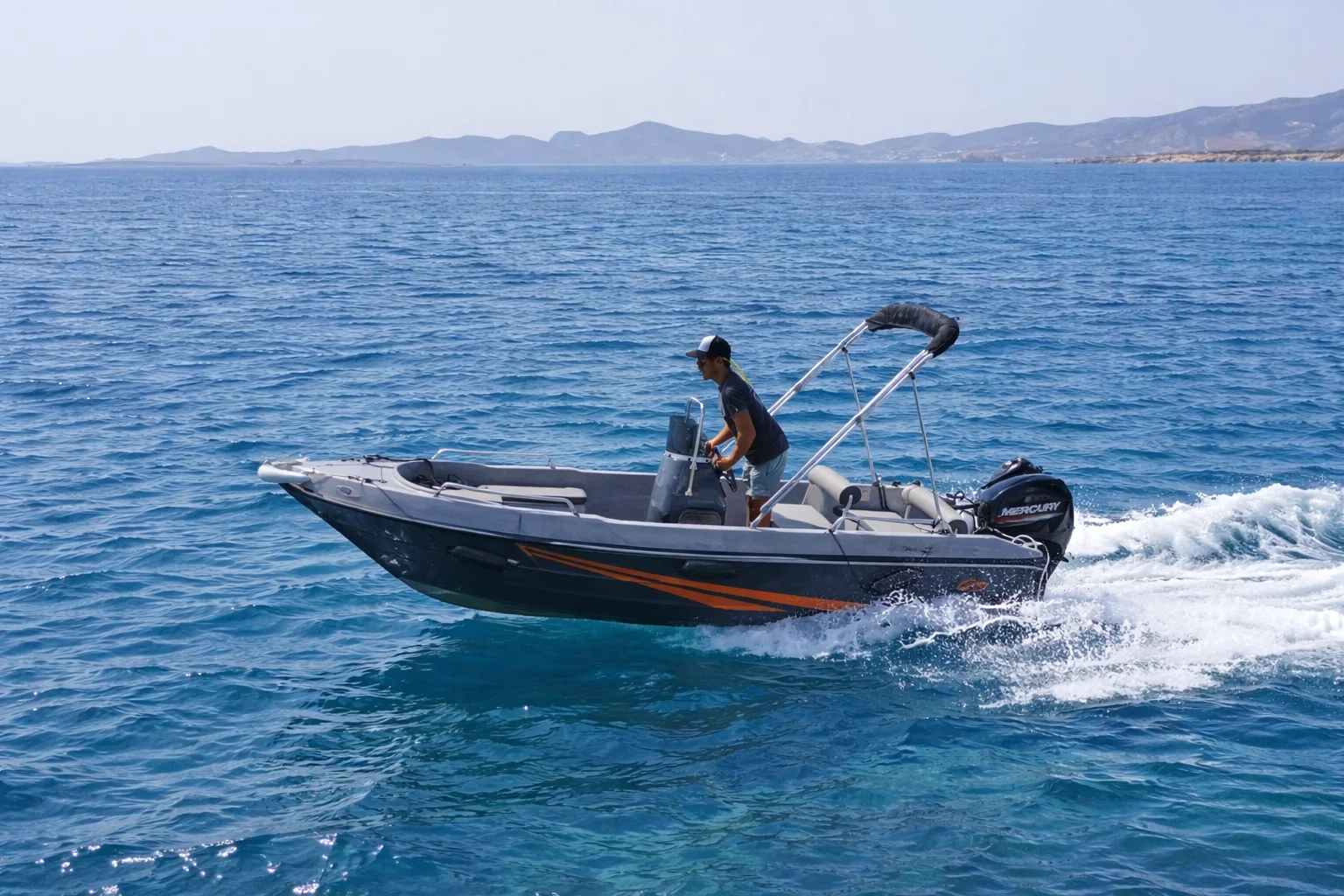 IASONAS (Assos 480) - Motor Boat for rent in Milos, Cyclades, Greece - photo 4 of 5