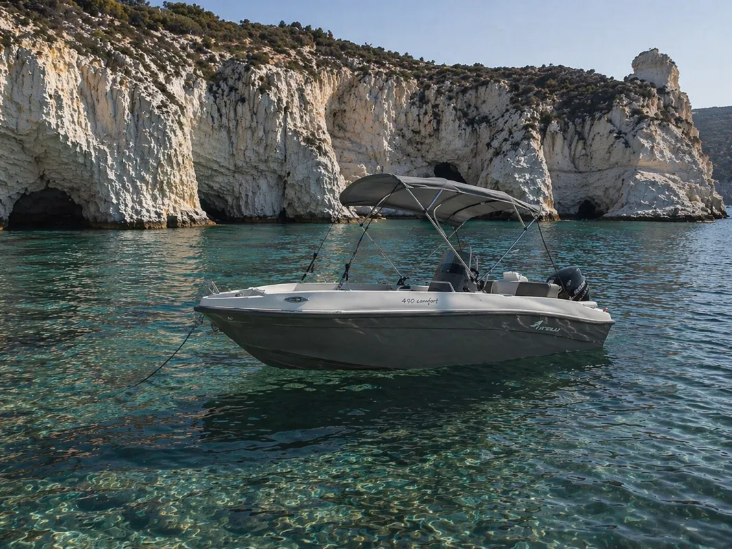 Eldoris 1 Nireus Gray (Nireus 490) - Motor Boat for rent in Milos, Cyclades, Greece - photo 2 of 5