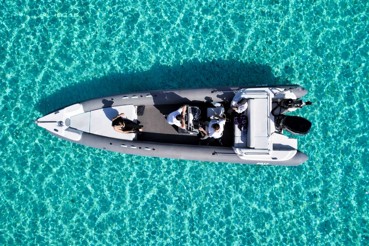 FOST (Fost 860) - RIB for rent in Milos, Cyclades, Greece - photo 2 of 5