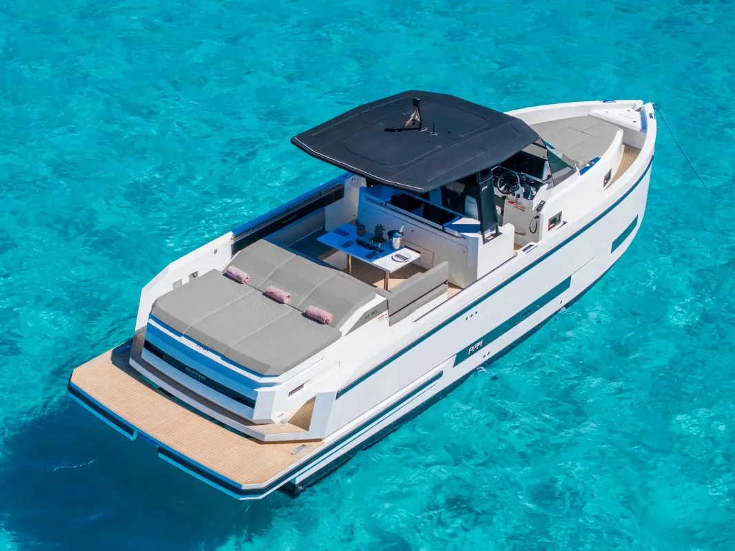 THETIS ('Thetis' De Antonio 36) - Yacht for rent in Milos, Cyclades, Greece - photo 3 of 11