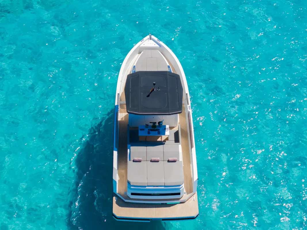 THETIS ('Thetis' De Antonio 36) - Yacht for rent in Milos, Cyclades, Greece - photo 4 of 11