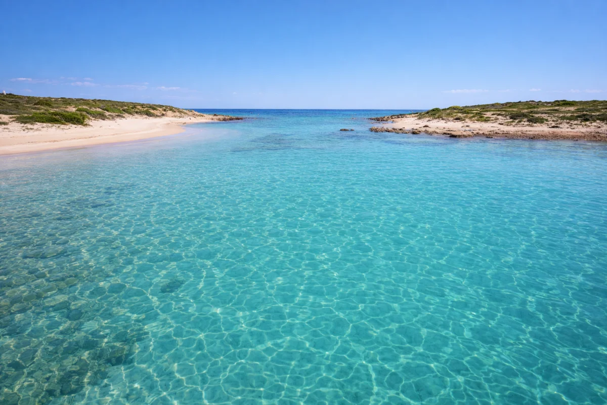 Panteronisia - Cyclades Islands destination guide content