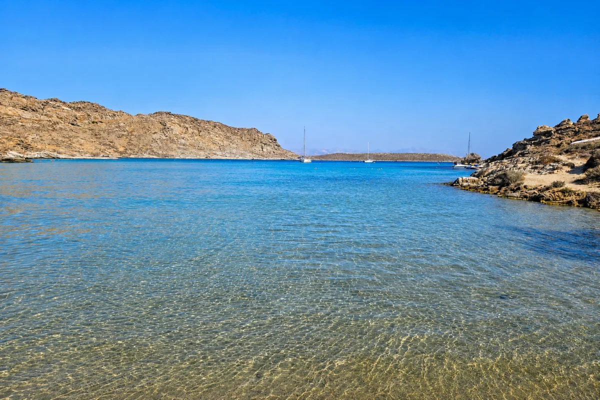 Monastiri - Paros destination guide content
