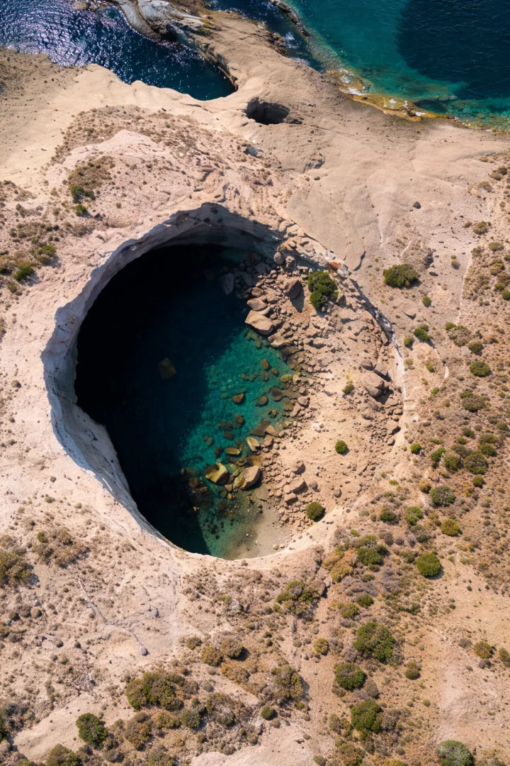 WAVERIDER - Western Tour of Milos - Sykia Cave