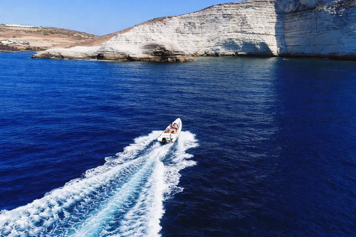 WAI - Kimolos and Polyaigos Tour