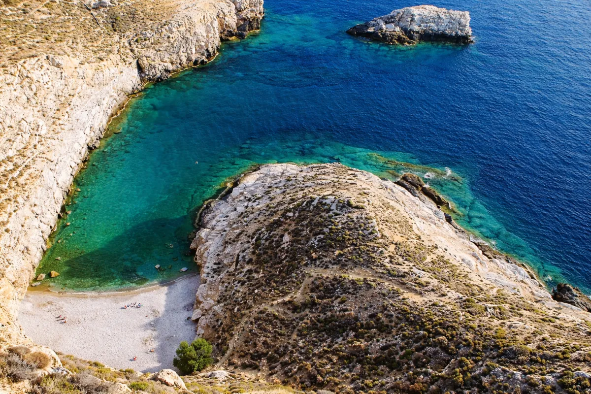 MOJO - Folegandros Tour