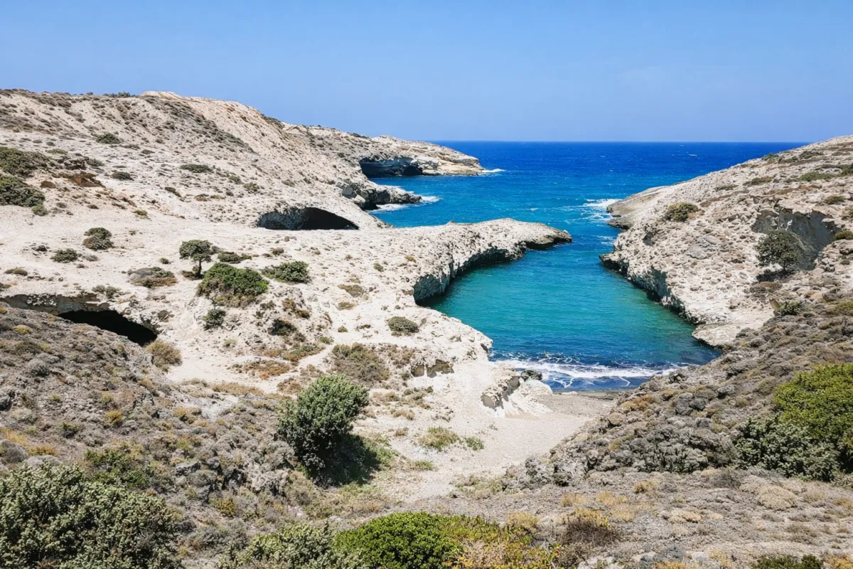 WET DREAM - Kimolos and Northern Milos Tour