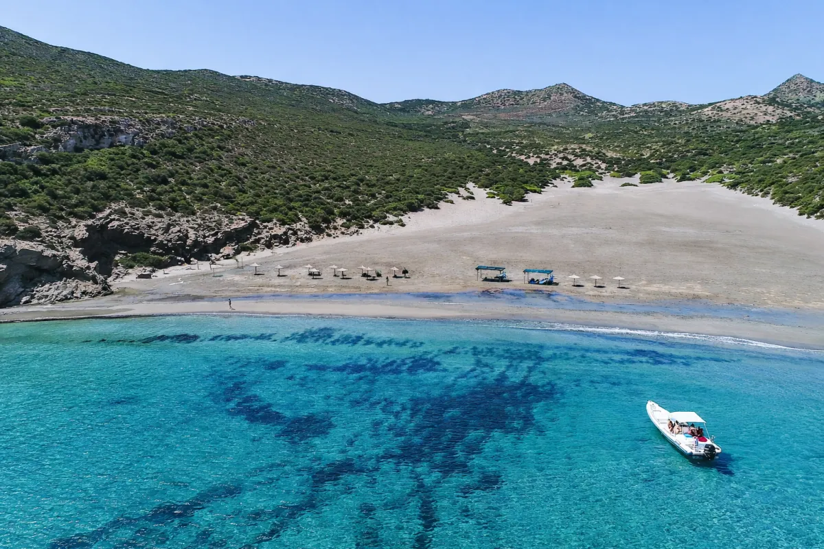 NERO - Antiparos and Despotiko Tour